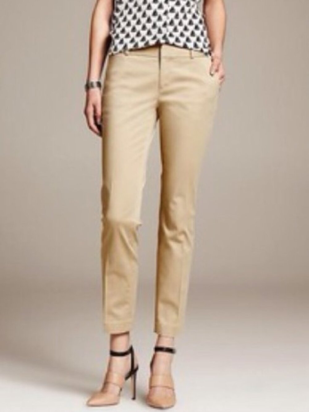 Banana Republic Brand Women's size 12P Petite Khaki Hampton Pant NWT